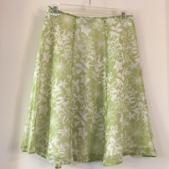 Floral Design 100% Silk Three Set - Picture 5 of 6